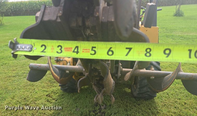 image for item EB1023 1996 Case 460 trencher