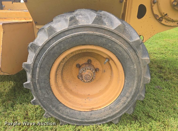 image for item EB1023 1996 Case 460 trencher