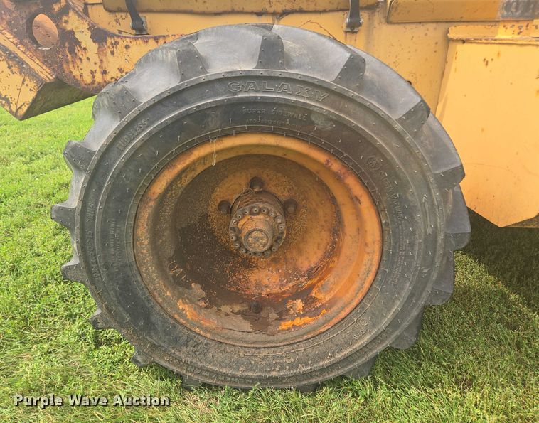 image for item EB1023 1996 Case 460 trencher