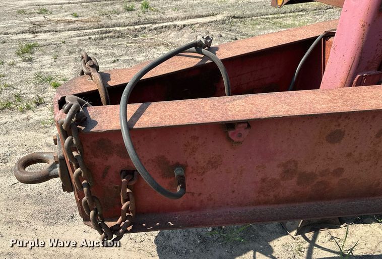 image for item EB2754 2004 Towmaster equipment trailer