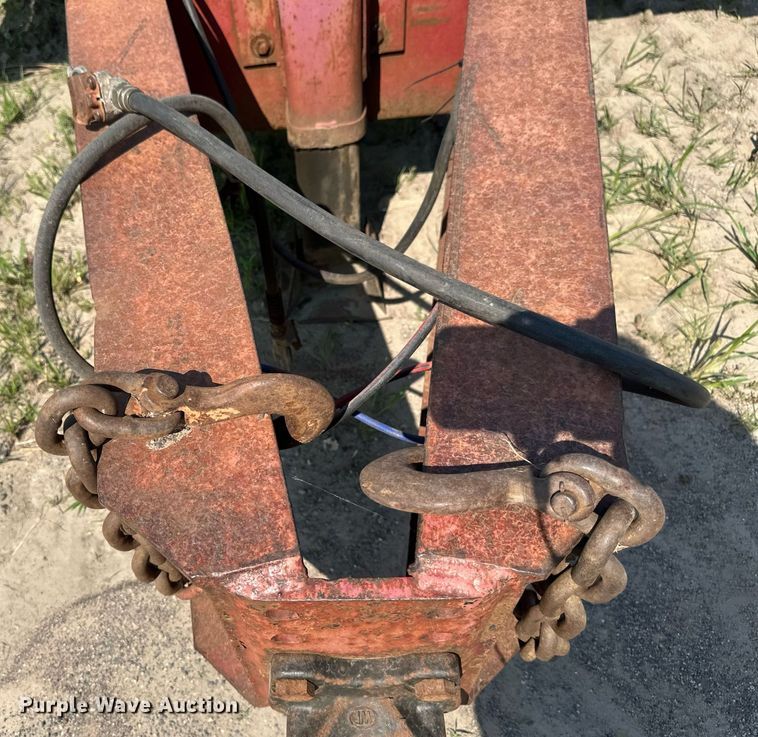 image for item EB2754 2004 Towmaster equipment trailer