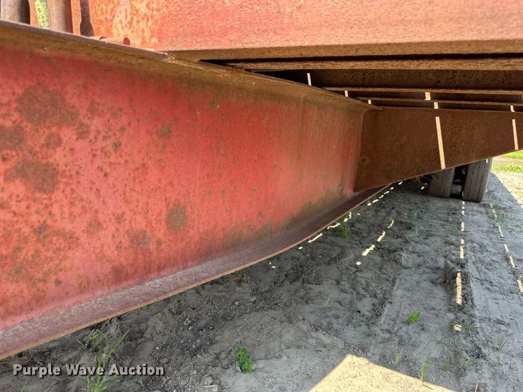 image for item EB2754 2004 Towmaster equipment trailer