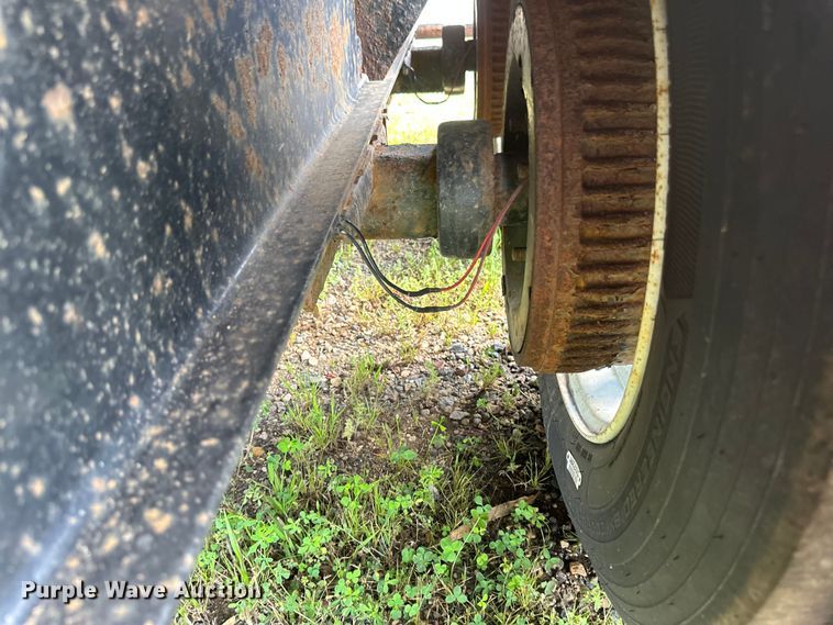 image for item EB2897 2019 Towmaster T16D equipment trailer