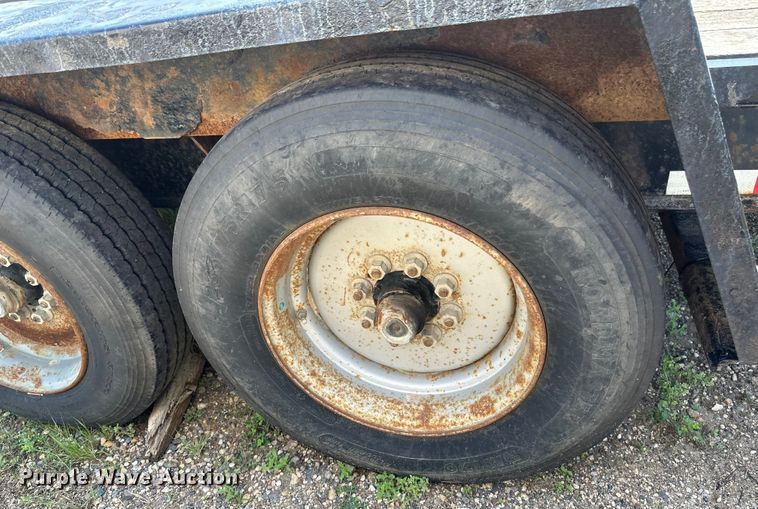 image for item EB2897 2019 Towmaster T16D equipment trailer