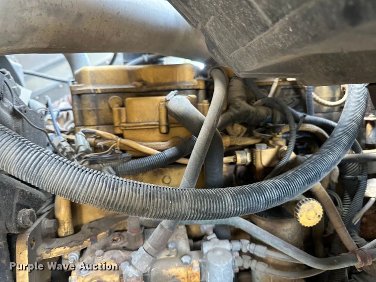 image for item EB2900 1999 International 2674 vacuum truck