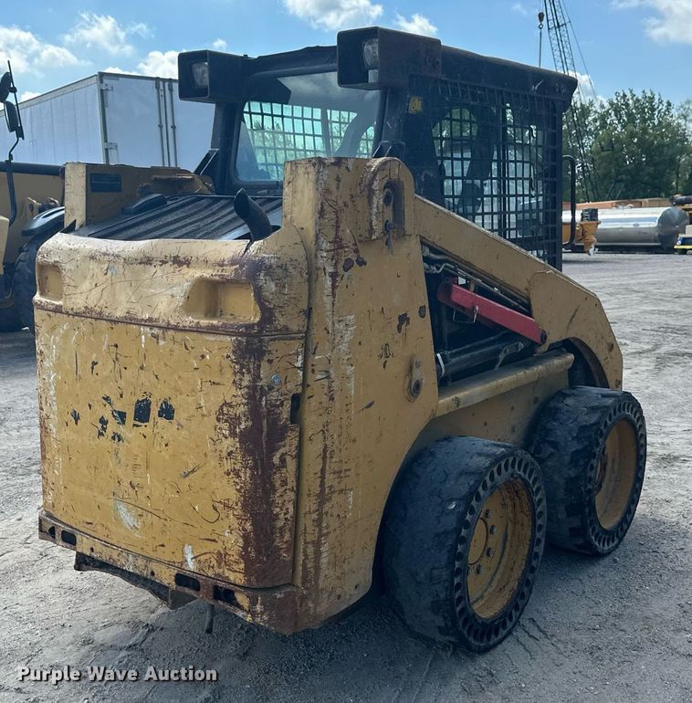 MINI CARGADOR SOBRE RUEDAS 2012 CATERPILLAR 226B3