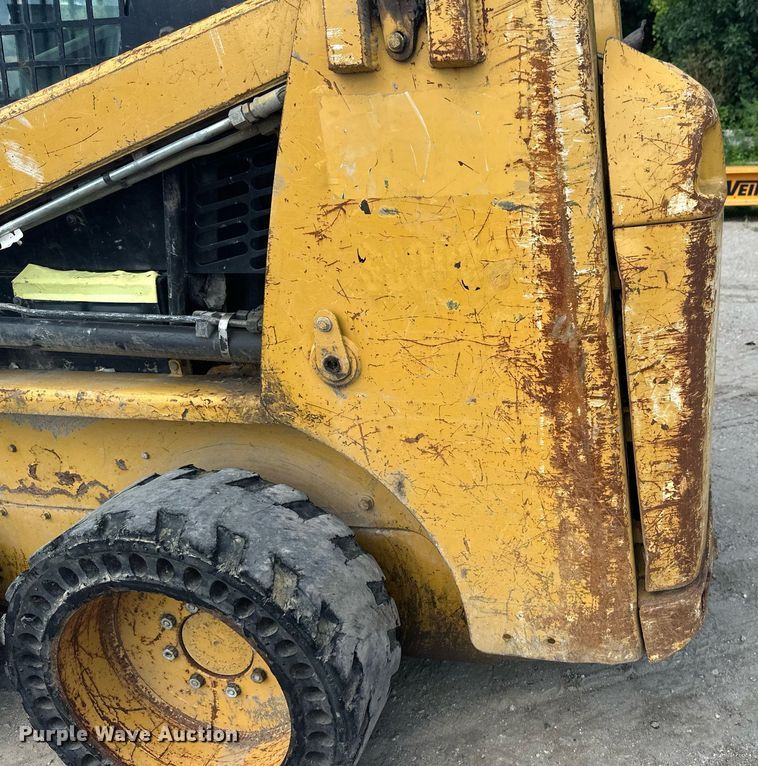 image for item EB2910 2012 Caterpillar 226B3 skid steer loader