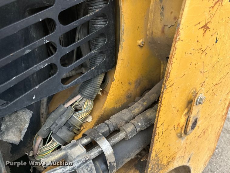 image for item EB2910 2012 Caterpillar 226B3 skid steer loader