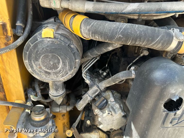 image for item EB2910 2012 Caterpillar 226B3 skid steer loader