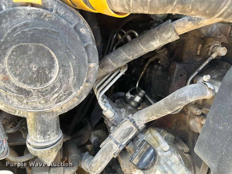 image for item EB2910 2012 Caterpillar 226B3 skid steer loader