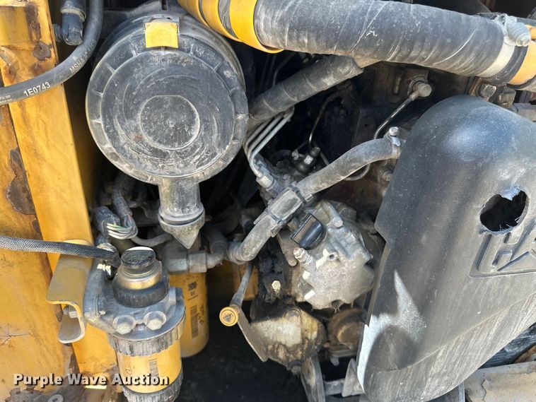 image for item EB2910 2012 Caterpillar 226B3 skid steer loader