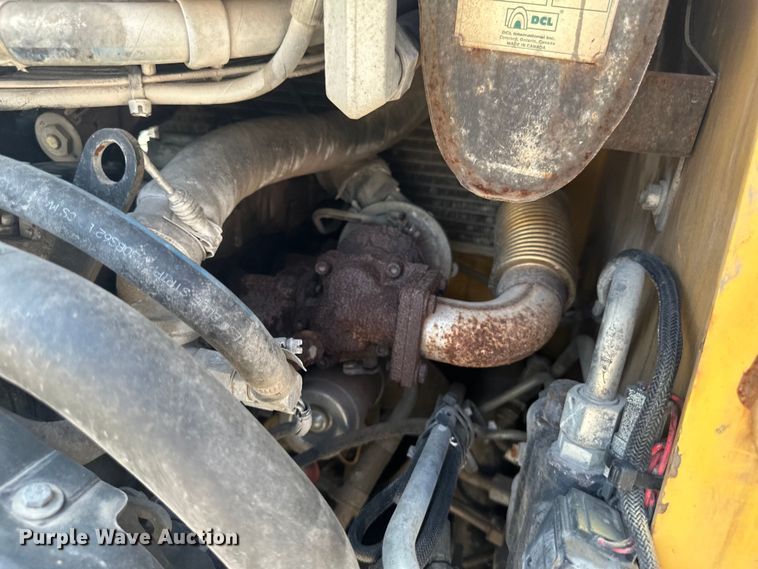 image for item EB2910 2012 Caterpillar 226B3 skid steer loader