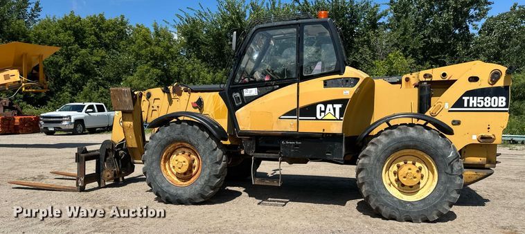 image for item EB2912 2005 Caterpillar TH580B telehandler