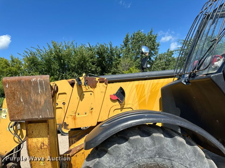 image for item EB2912 2005 Caterpillar TH580B telehandler