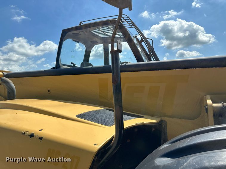 image for item EB2912 2005 Caterpillar TH580B telehandler