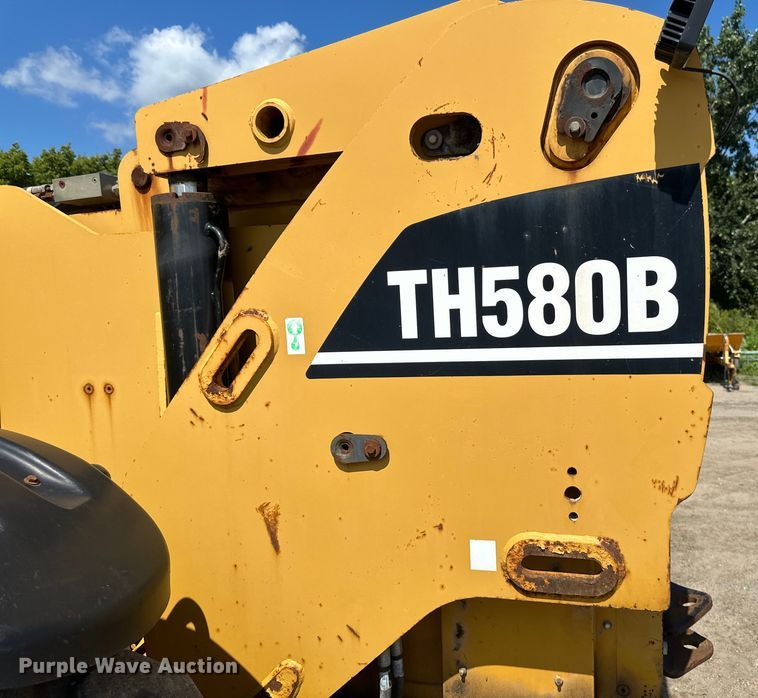 image for item EB2912 2005 Caterpillar TH580B telehandler