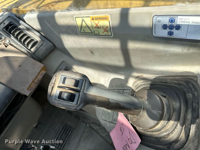 image for item EB2912 2005 Caterpillar TH580B telehandler