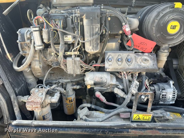 image for item EB2912 2005 Caterpillar TH580B telehandler