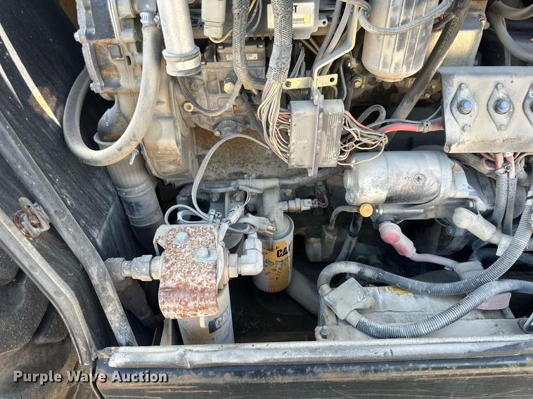 image for item EB2912 2005 Caterpillar TH580B telehandler