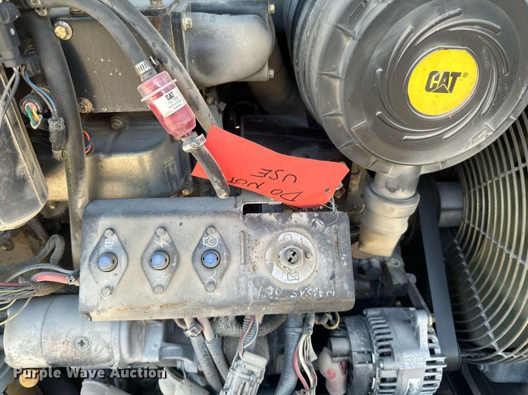 image for item EB2912 2005 Caterpillar TH580B telehandler