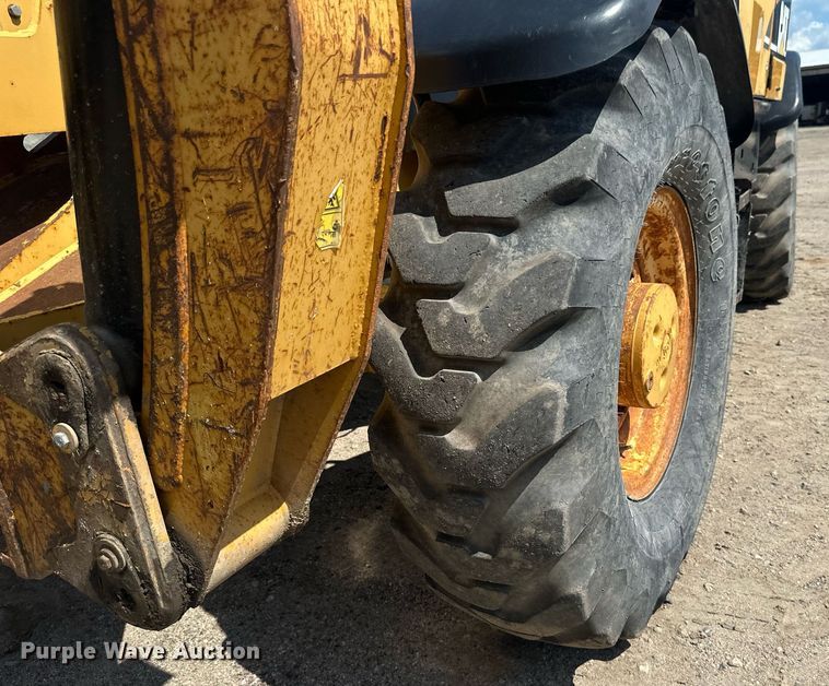 image for item EB2912 2005 Caterpillar TH580B telehandler