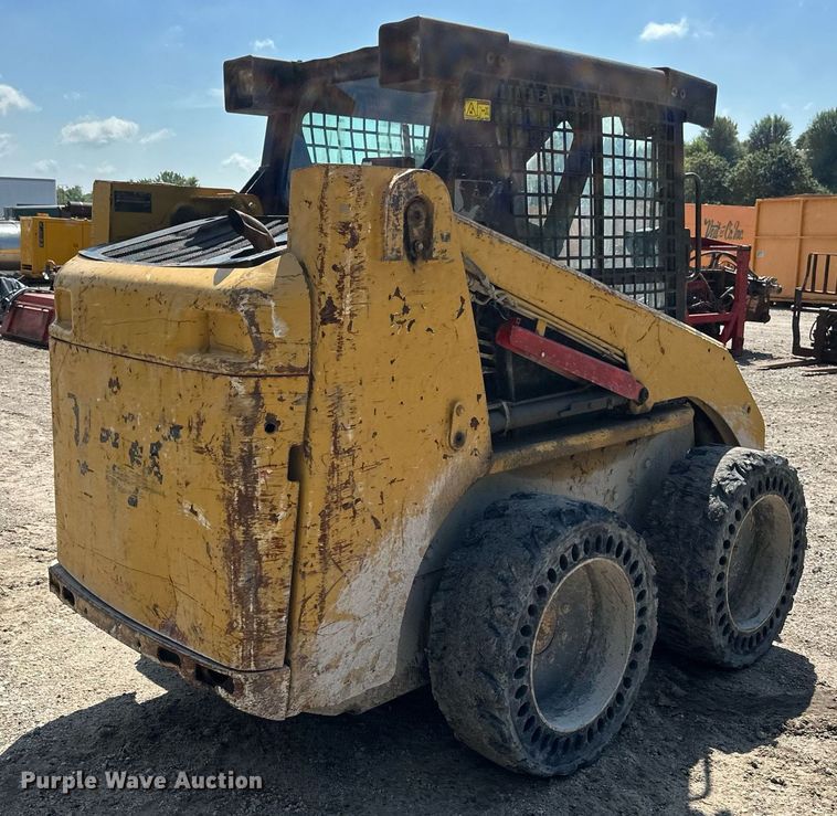 MINI CARGADOR SOBRE RUEDAS 2012 CATERPILLAR 226B3