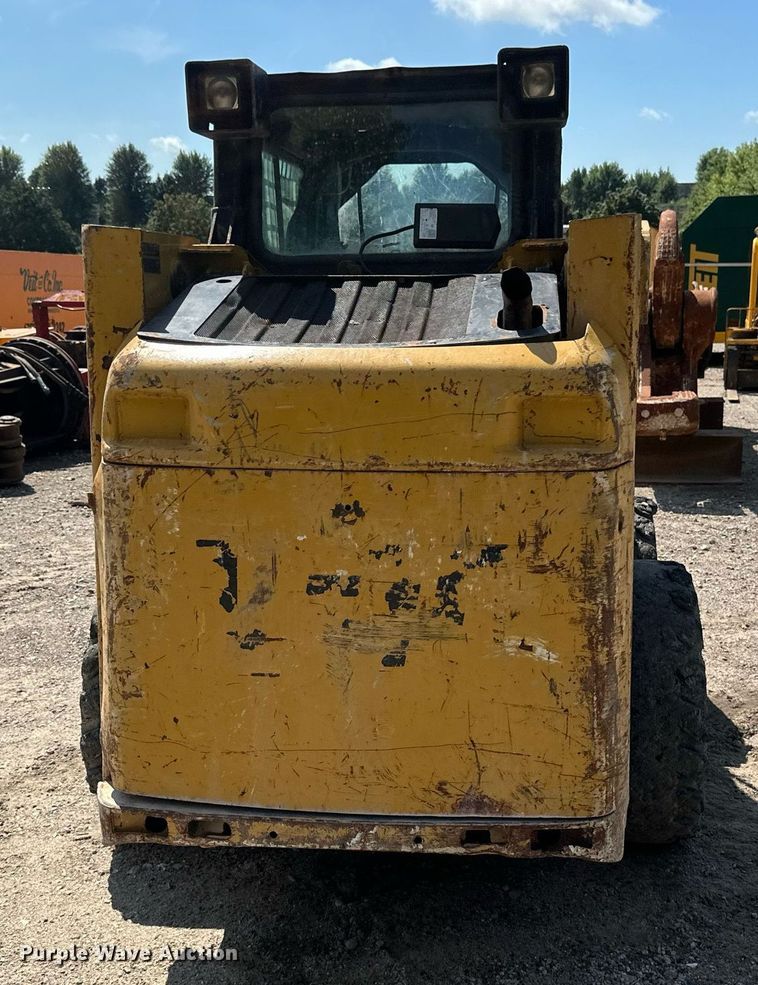 image for item EB2913 2012 Caterpillar 226B3 skid steer loader