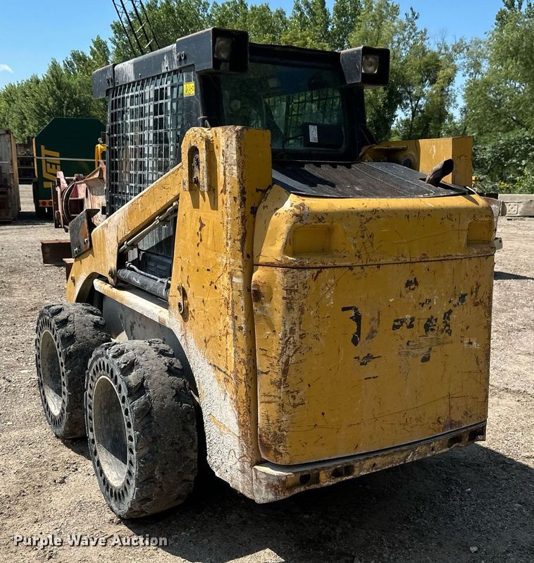 image for item EB2913 2012 Caterpillar 226B3 skid steer loader