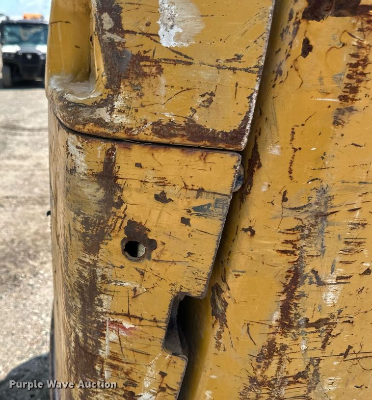 image for item EB2913 2012 Caterpillar 226B3 skid steer loader