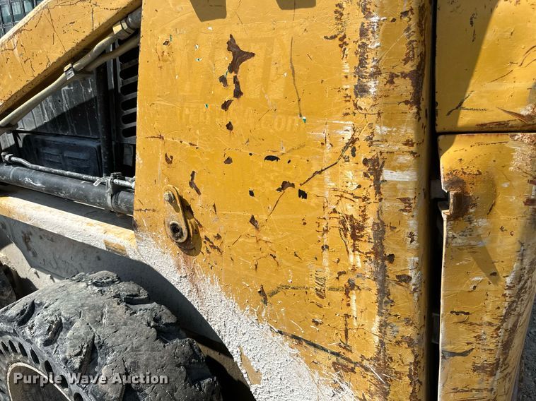 image for item EB2913 2012 Caterpillar 226B3 skid steer loader