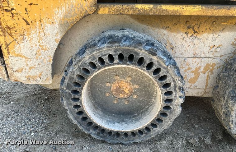 image for item EB2913 2012 Caterpillar 226B3 skid steer loader