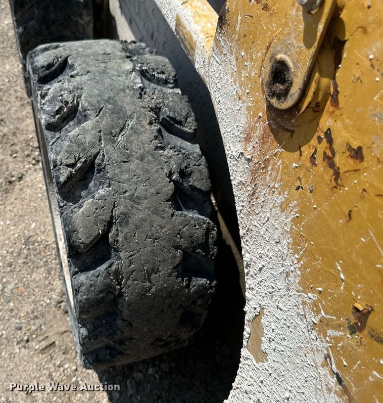 image for item EB2913 2012 Caterpillar 226B3 skid steer loader