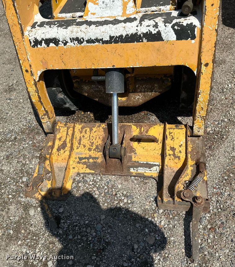 image for item EB2916 2007 Bobcat 463 skid steer loader