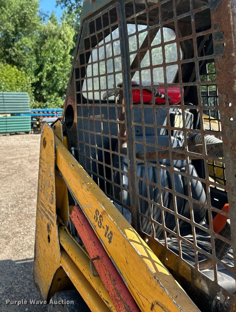 image for item EB2916 2007 Bobcat 463 skid steer loader