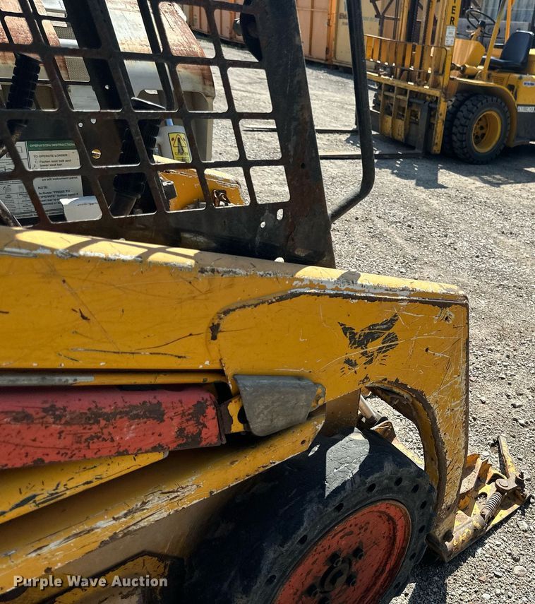 image for item EB2916 2007 Bobcat 463 skid steer loader
