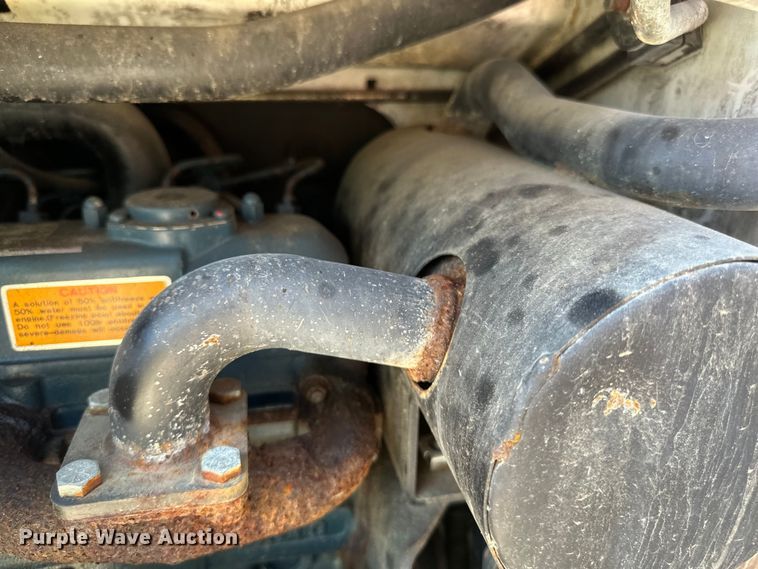 image for item EB2916 2007 Bobcat 463 skid steer loader