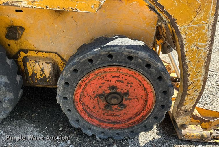 image for item EB2916 2007 Bobcat 463 skid steer loader