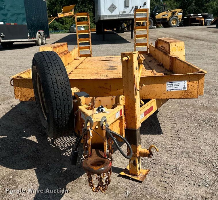 image for item EB2917 1994 Felling FT-12 equipment trailer