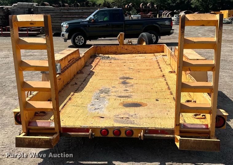 image for item EB2917 1994 Felling FT-12 equipment trailer