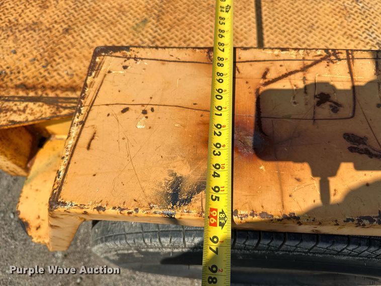 image for item EB2917 1994 Felling FT-12 equipment trailer