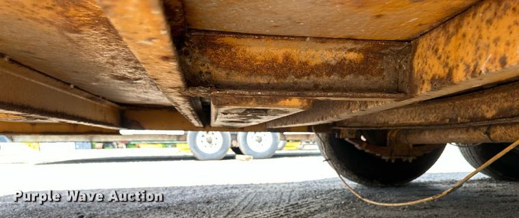 image for item EB2917 1994 Felling FT-12 equipment trailer