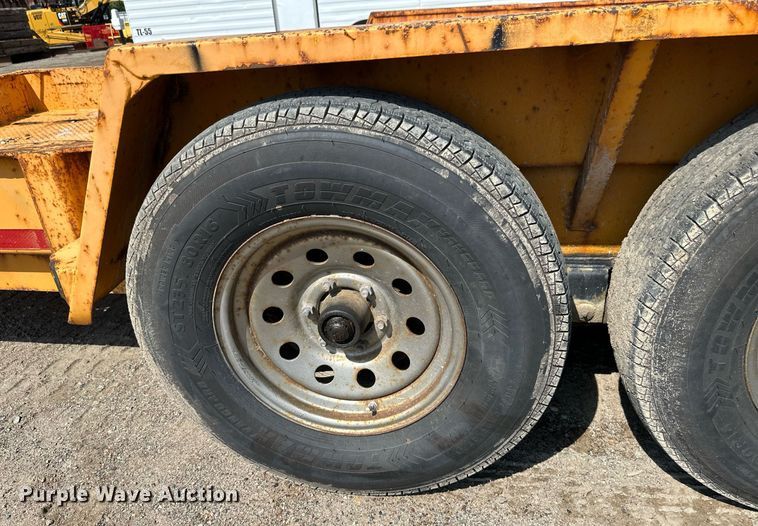 image for item EB2917 1994 Felling FT-12 equipment trailer