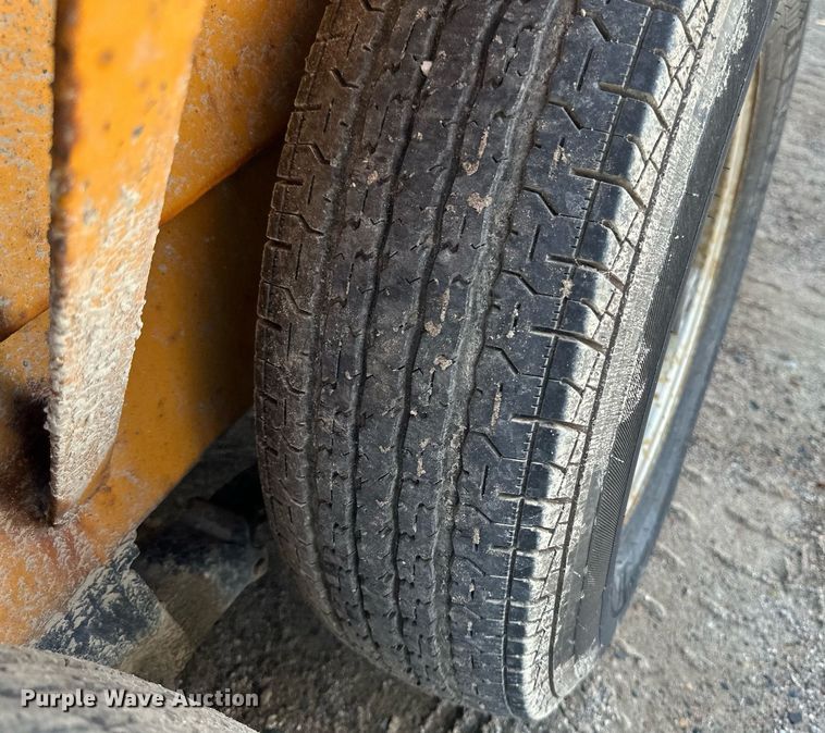 image for item EB2917 1994 Felling FT-12 equipment trailer