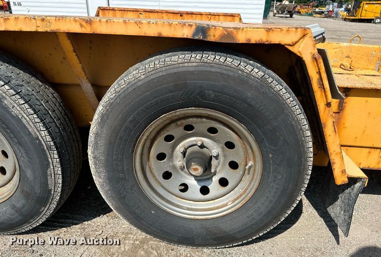 image for item EB2917 1994 Felling FT-12 equipment trailer