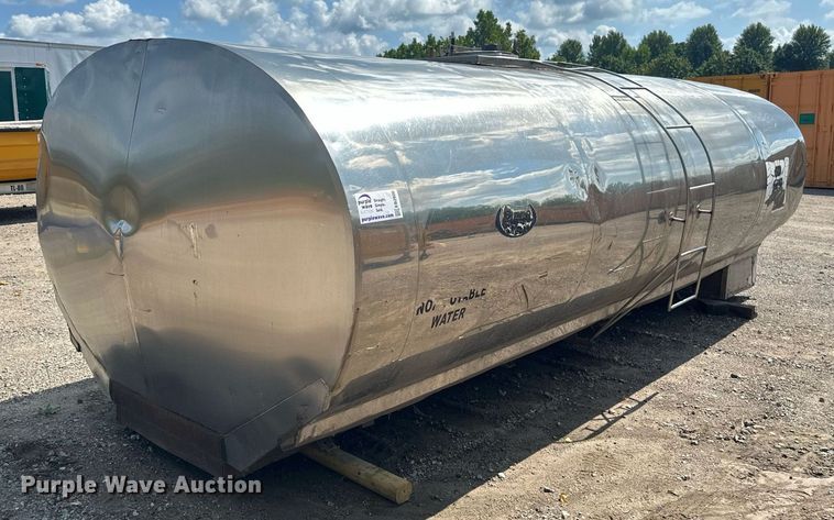 image for item EB2920 0 Water tank bed