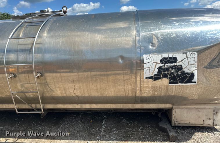 image for item EB2920 0 Water tank bed