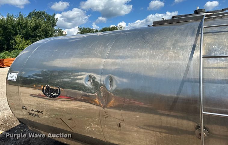 image for item EB2920 0 Water tank bed