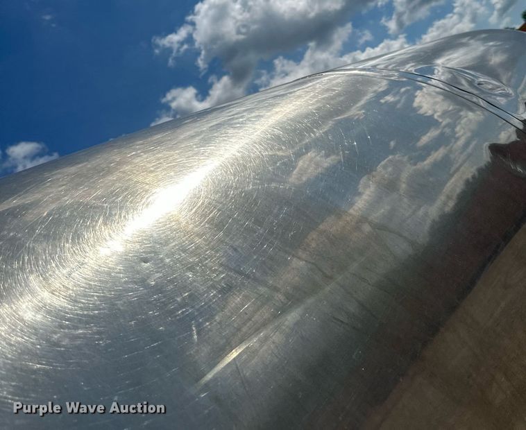 image for item EB2920 0 Water tank bed