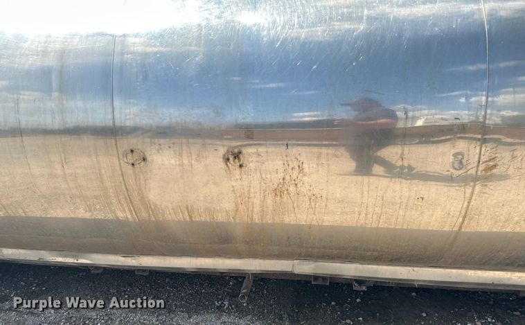 image for item EB2920 0 Water tank bed