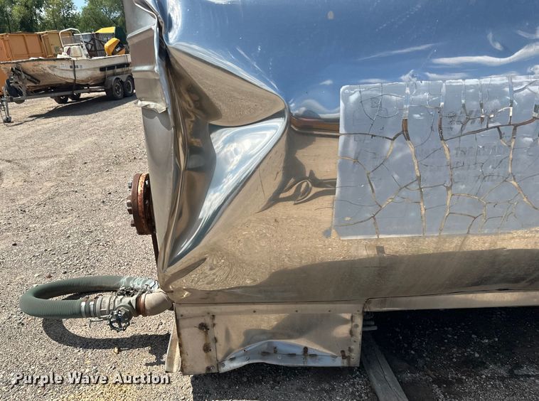 image for item EB2920 0 Water tank bed